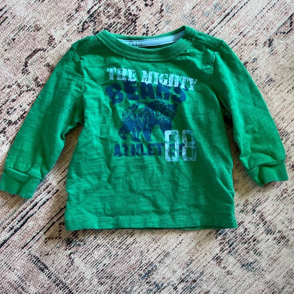 Cherokee Green Long Sleeve Tee with Crew Neck